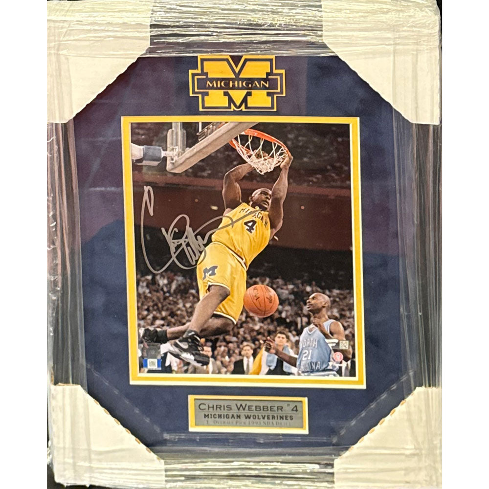 Chris Webber Autographed Framed 8" x 10" Michigan Wolverines Photo Display